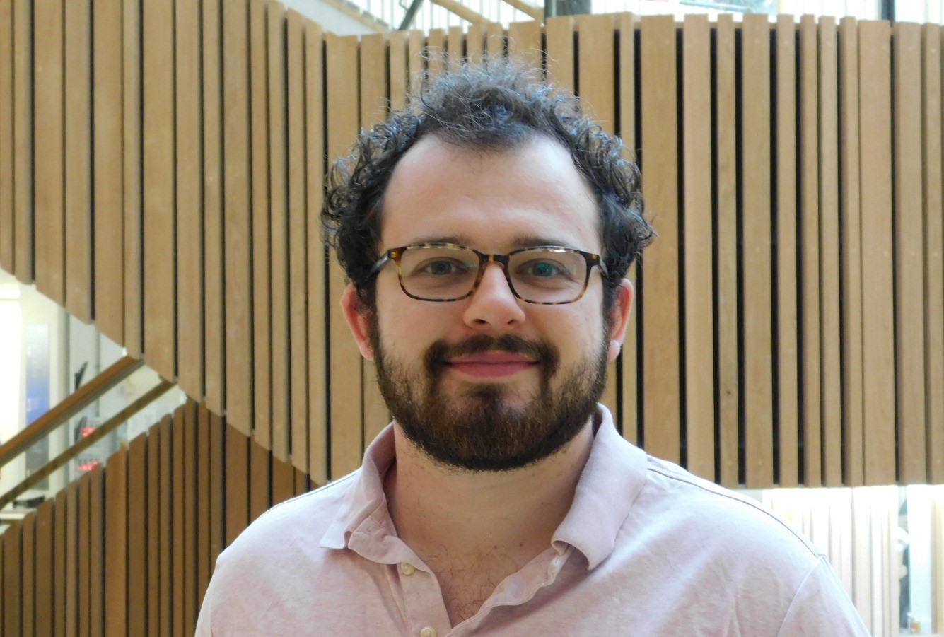 Jonah Messinger Headshot