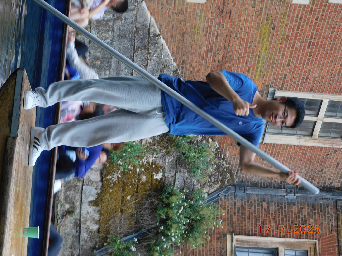 Weidong Punting